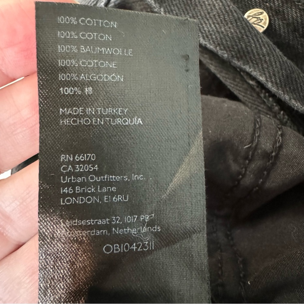 Free People We the Free Distressed Black Maggie Jeans. Button Fly. Size 27 - Picture 12 of 15